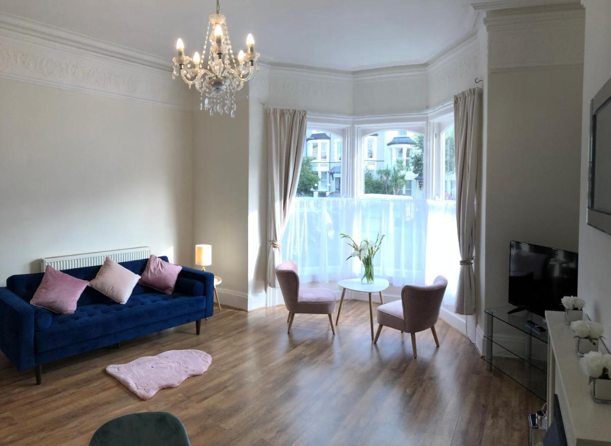 Mostyn Villa Free Private Parking Llandudno Eksteriør bilde