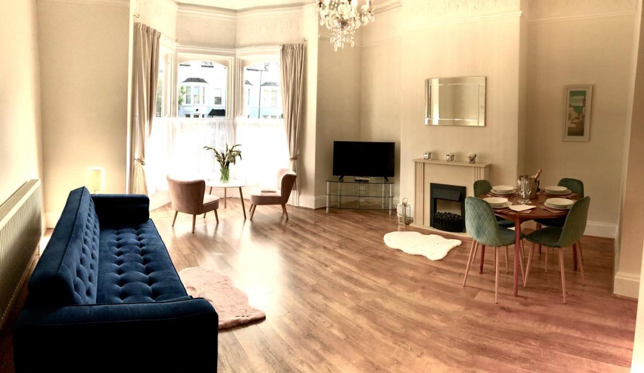 Mostyn Villa Free Private Parking Llandudno Eksteriør bilde